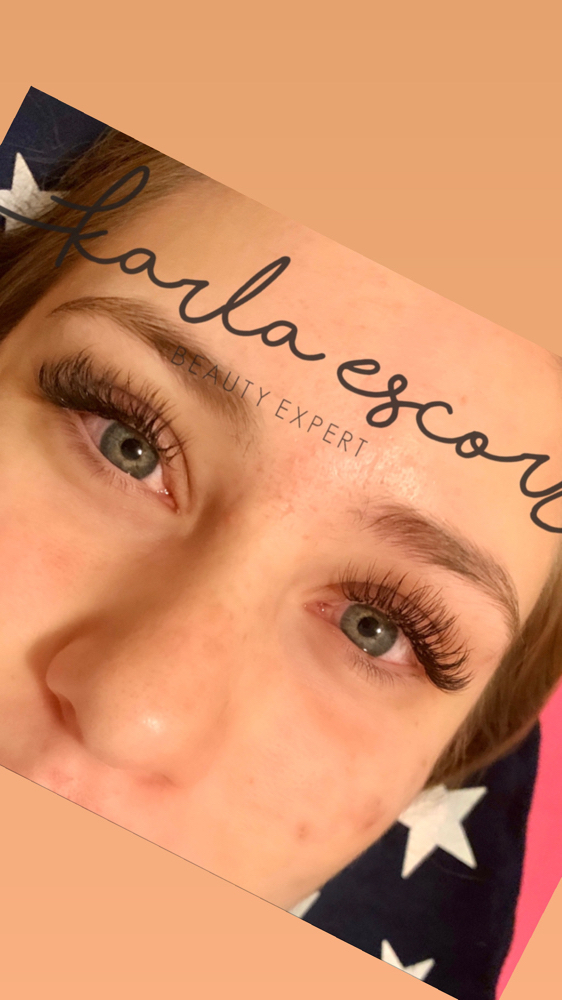 Refill 2-3 Weeks Hybrid at LASHES AND BROWS By Karla Escorza in Northglenn, CO