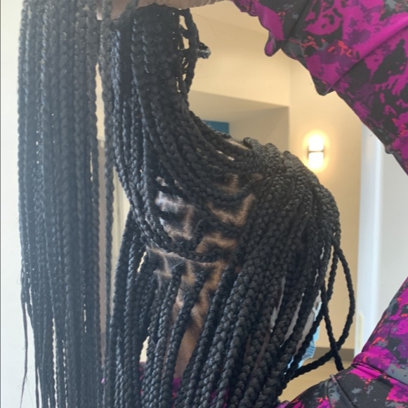 MEDIUM SQUARE SIZE BOX BRAIDS at Favourite Hair Braiding in Cantonsville, MD