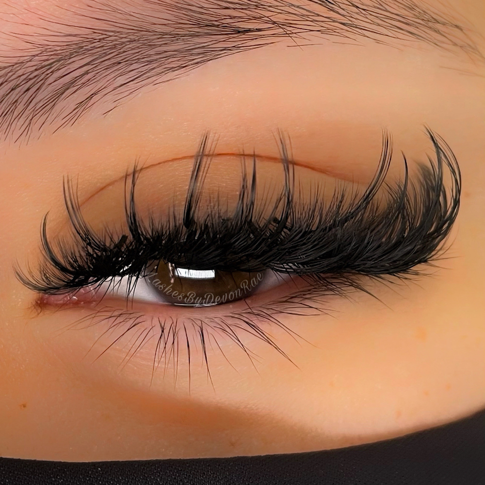 Wispy Volume Lash Set