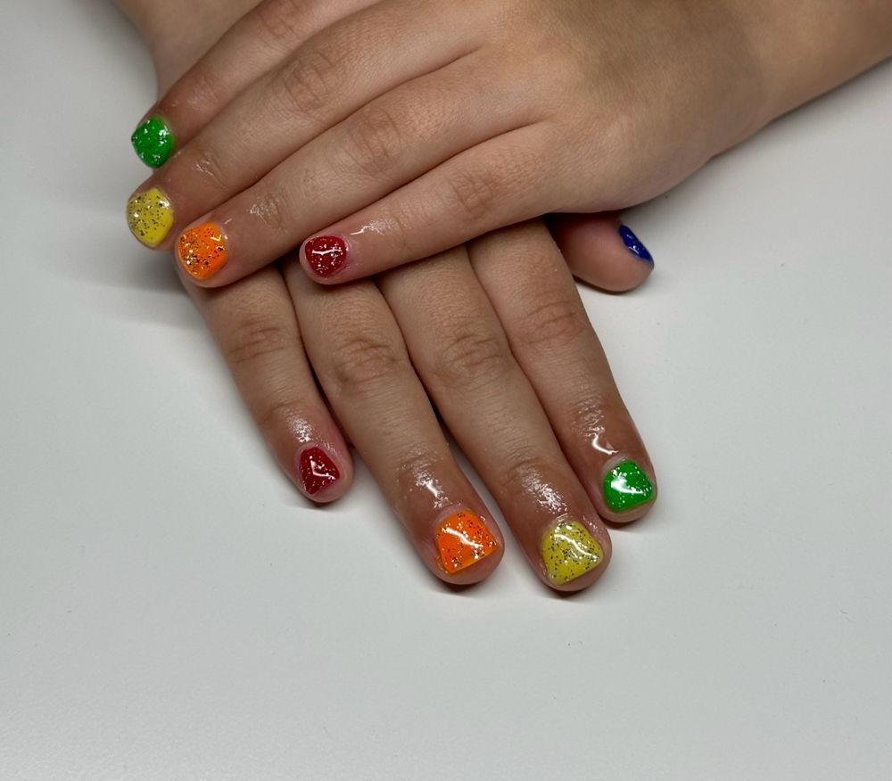 Kids gel manicure
