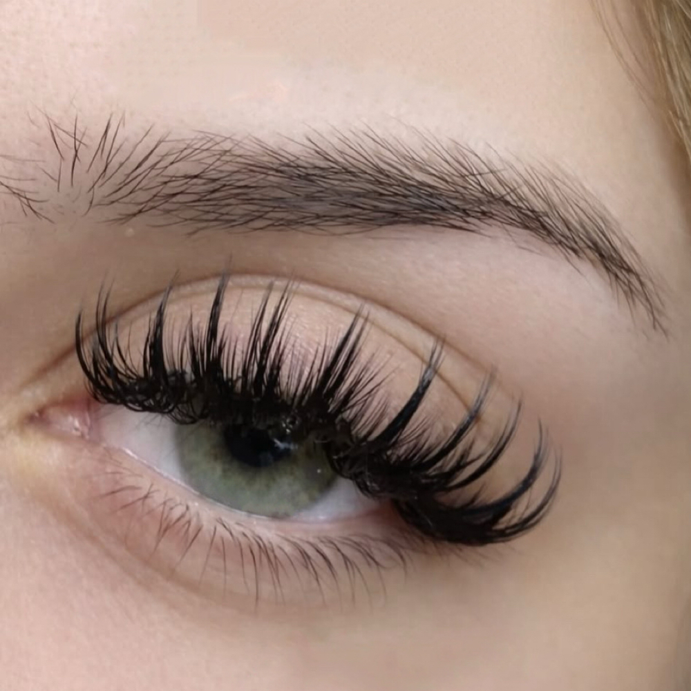 Lash Strip Set at Ginnette Studio in Torrance, CA
