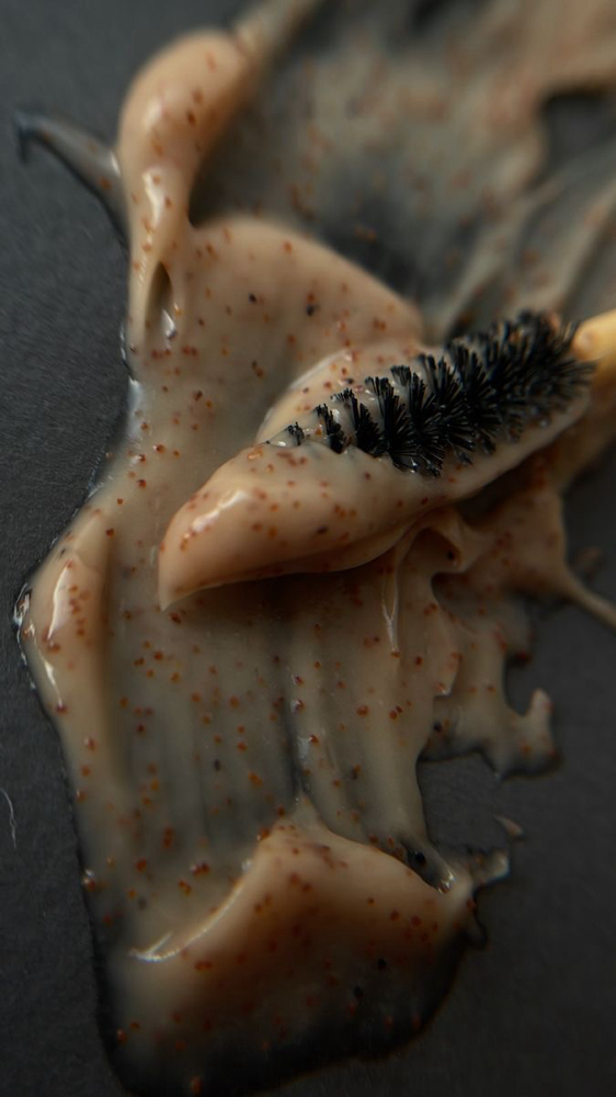 Full Brow Service at Aesthetics By Eli in Salinas, CA