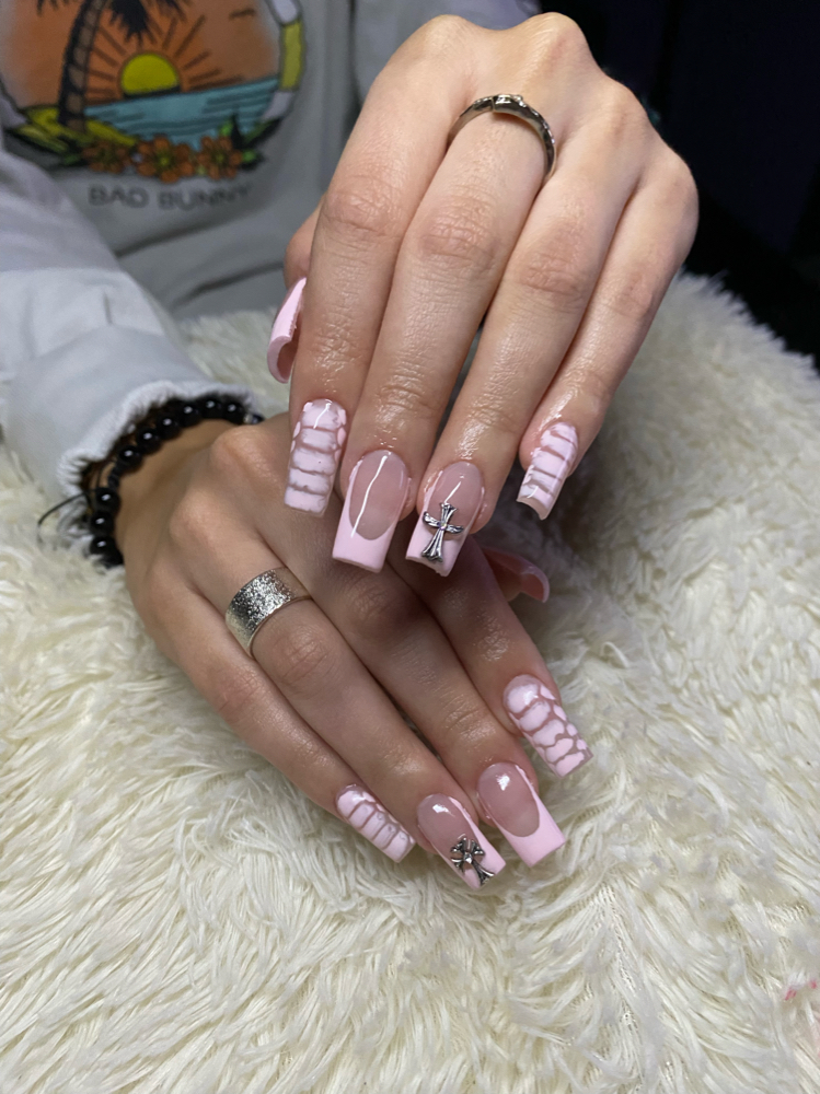 Medium Set W/ Designs