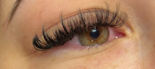 1 Week Hybrid/Wet Set Fill at Flutterbrush Beauty Bar in Sparks, NV