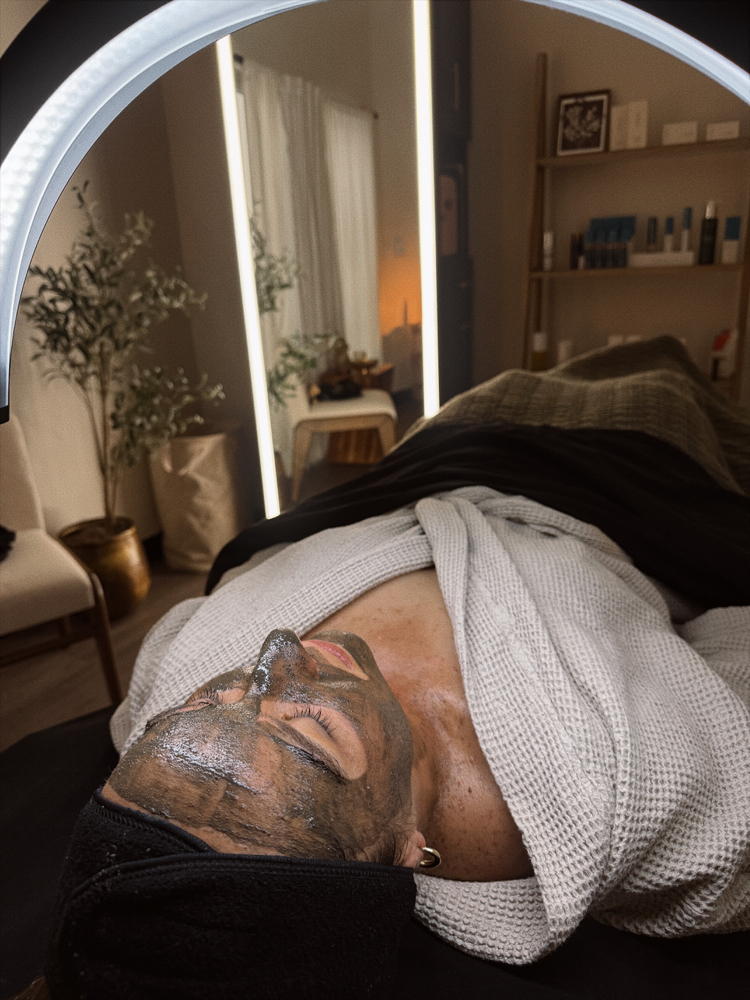 the grounded. glow at grounded wellness in San Antonio, TX