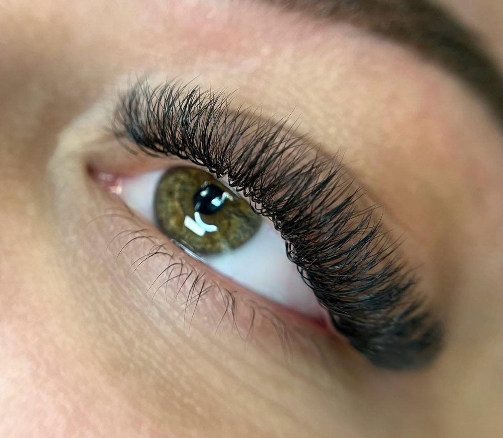 Hybrid (Full Set) (Megan)