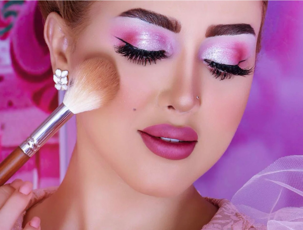 Make Up