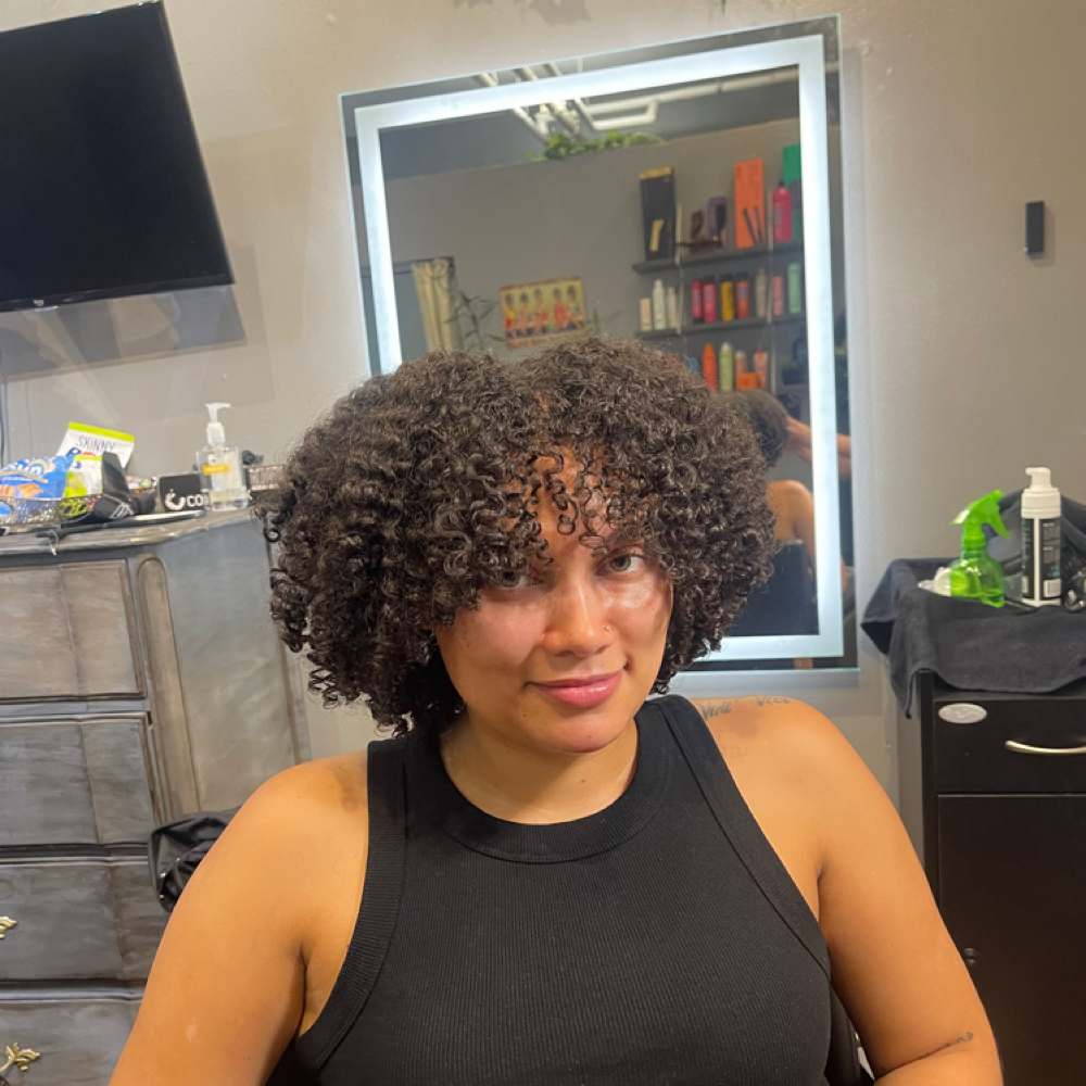 Curl Maintenance(Returning Clients) at RESTORA in Lynnwood, WA