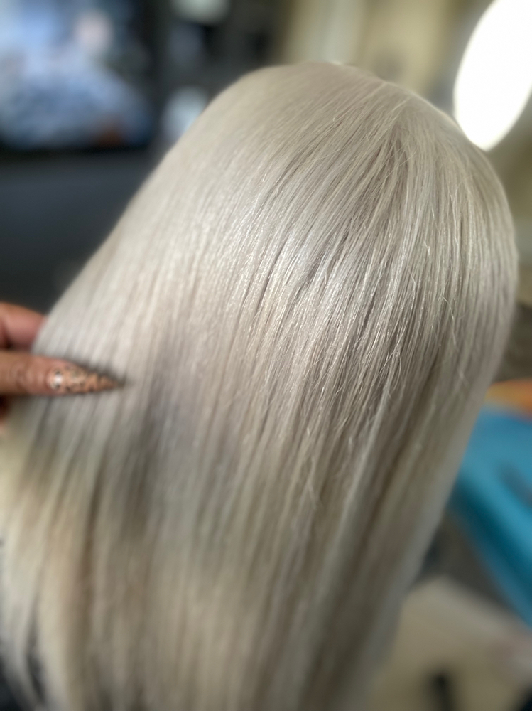 Blonde Toner at Hidden beauty by luz in Tampa, FL