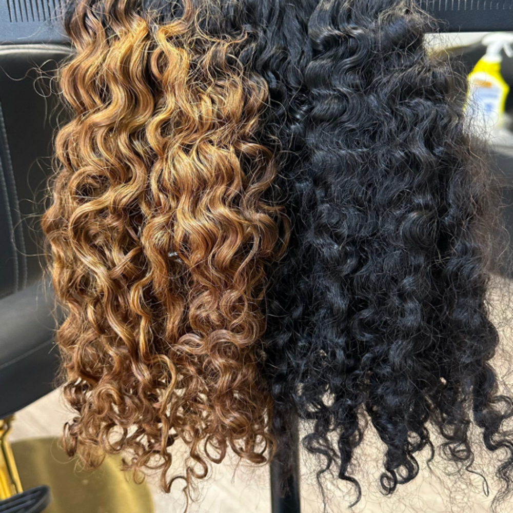 Extension Coloring at Valentino Virgin Hair Salon Bar in Houston, TX