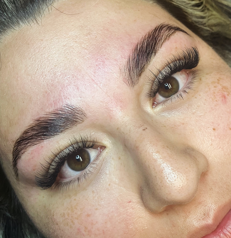 Eyebrow Lamination