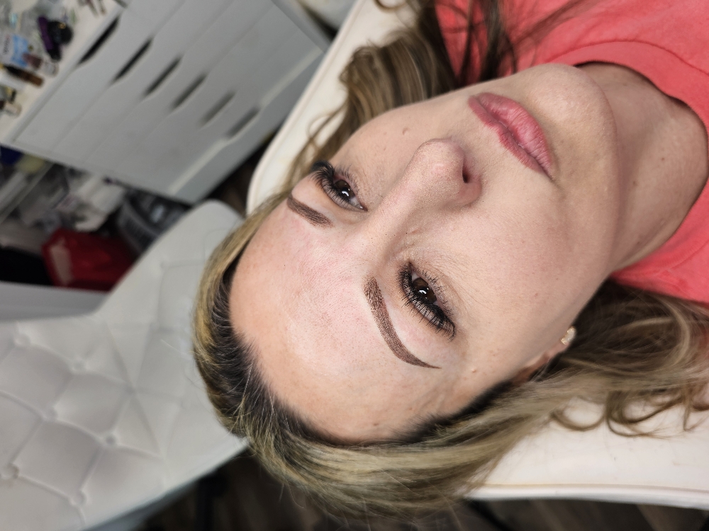 6-week Ombre Brows Touchup