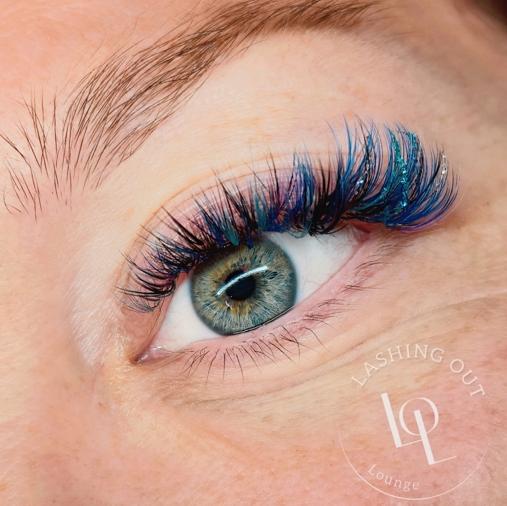 Full Set Lashes W/Color