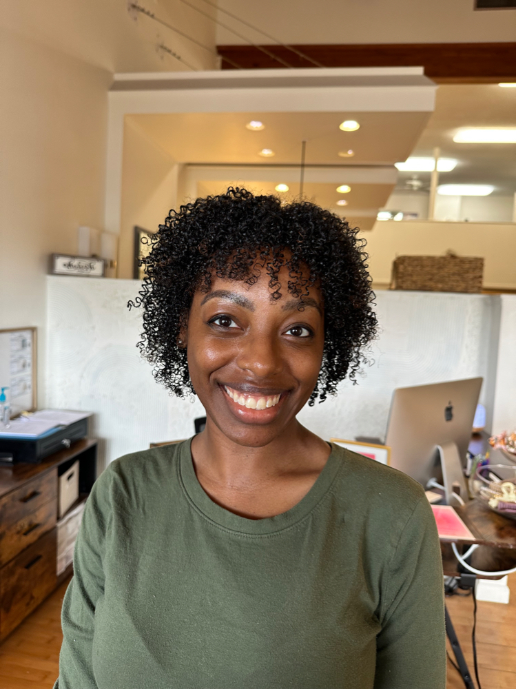 Curly Haircut * Returning Client