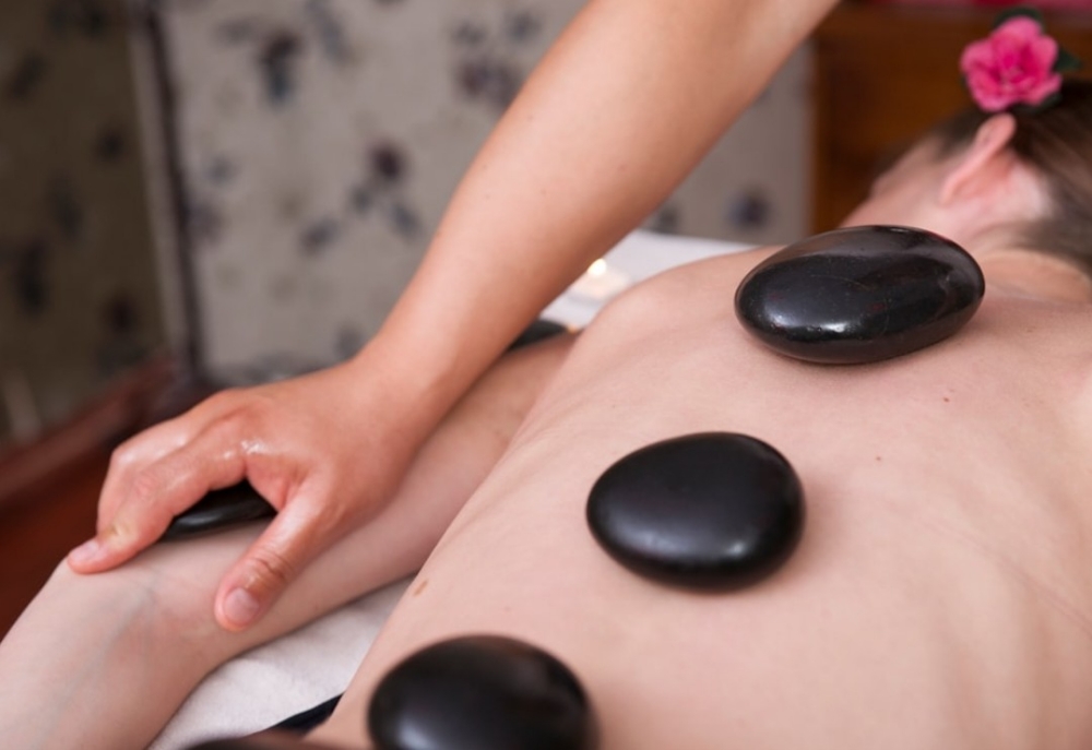 Add On Hot Stones Spot Treatment