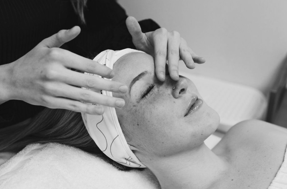 Mini Facial