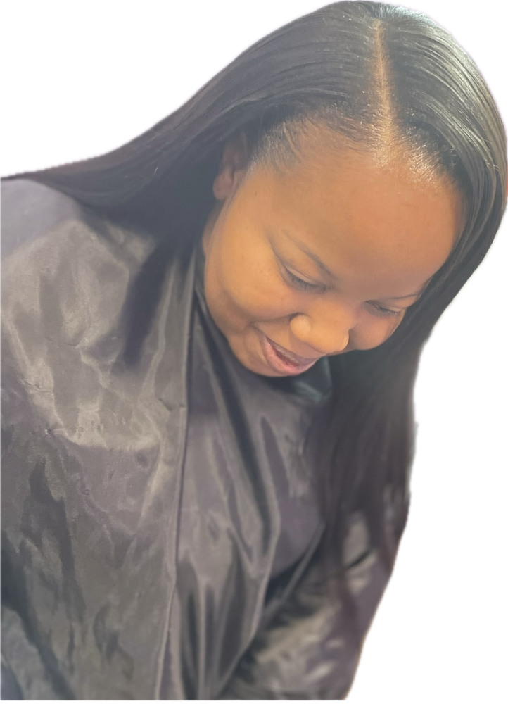 Traditional Sew In at Thahairtherapist in Houston, TX