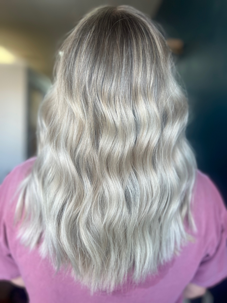 Full Blonding Service