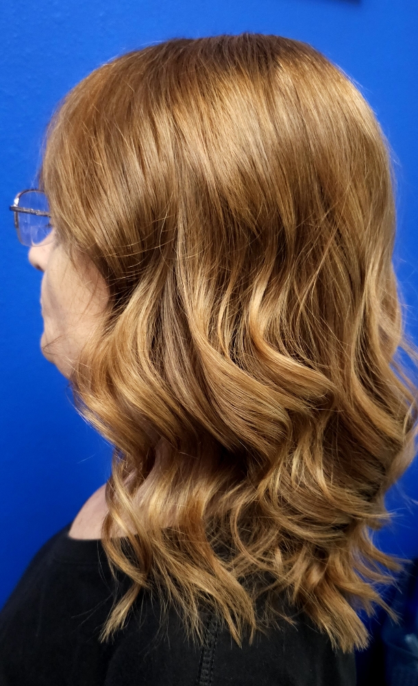 Women's Cut & Style