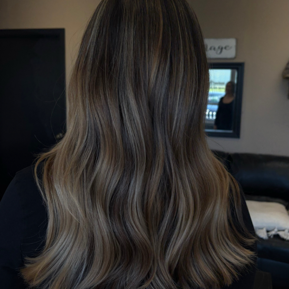 Women’s Dry Haircut at Skylar King, Hairstylist in Woodbury, TN