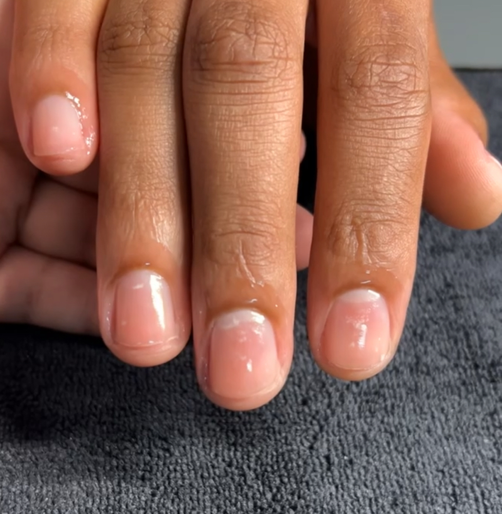 Regular Manicure