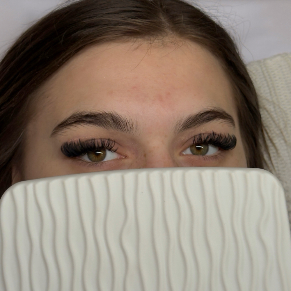 Full Set (Lashes) at A Dose Of Beauty in Beattyville, KY