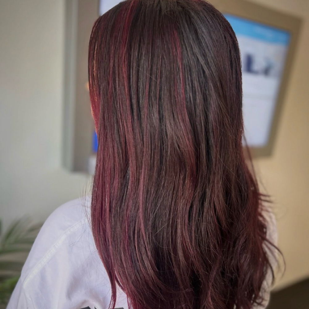 Vivid Color at The Glam Edge in Chesapeake, VA