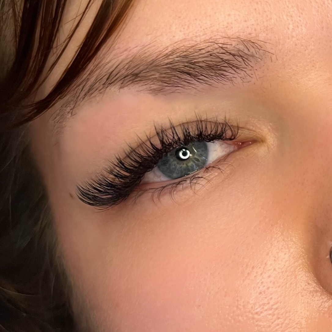 Maintenance Fill - Returning Guest at So In Love Lashes in San Diego, CA