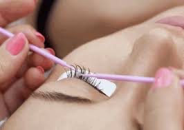 Foreign Eyelash Removal