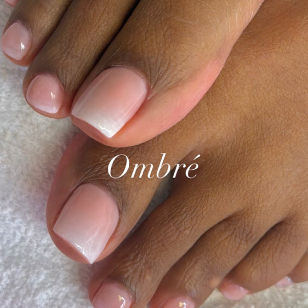 OMBRÉ EFFECT at Glam Nail’s by Karen in Sandy Springs, GA
