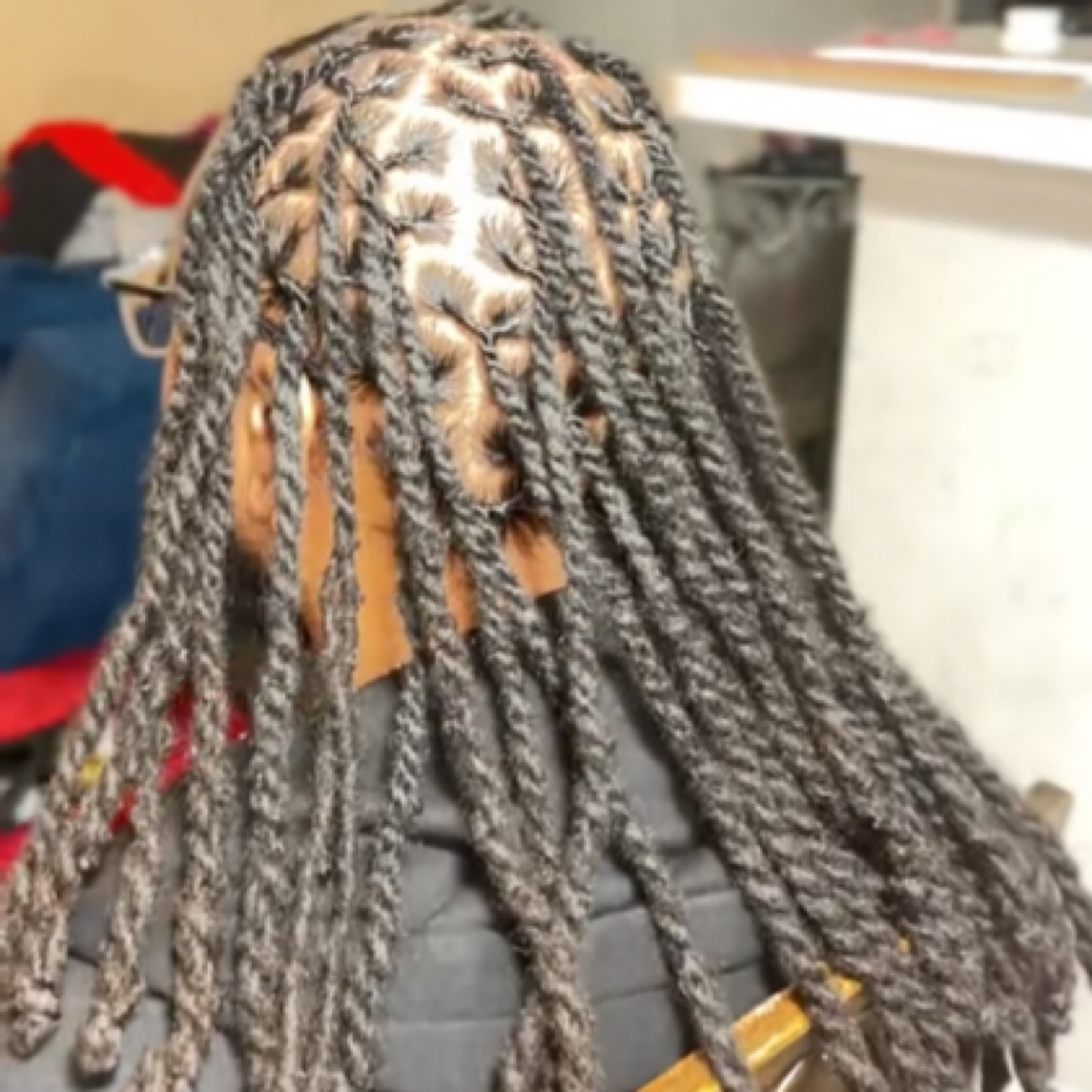 Loc Retwist at Elonna Lavender Artistry in Fayetteville, GA