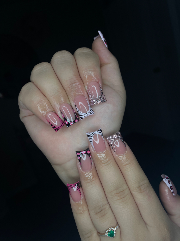 Short Duck Acrylic Nails