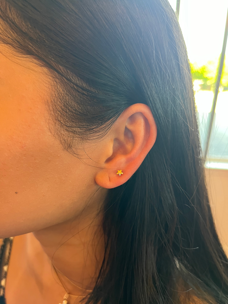 Ear piercing, Only One Single