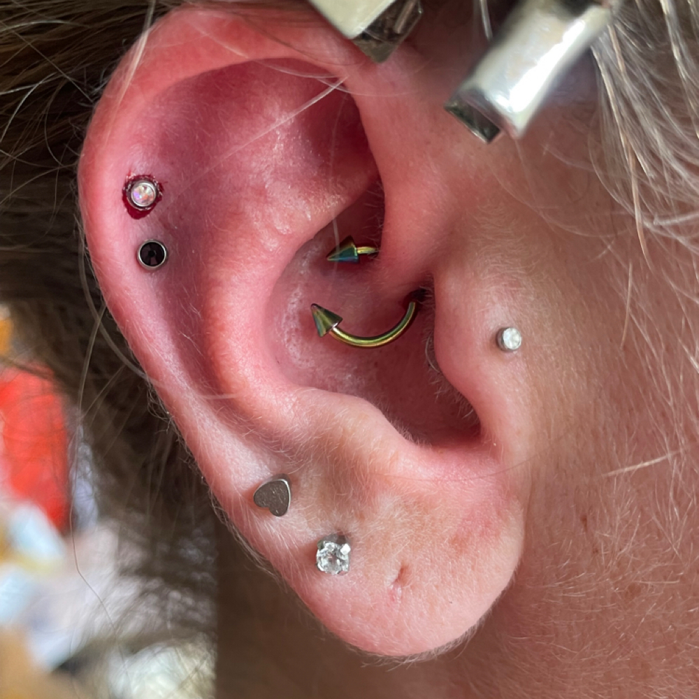 Body Piercing at Scissors Of Oz in Safford, AZ