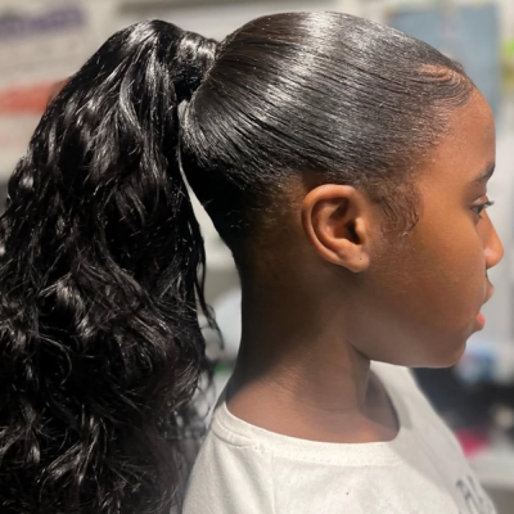 Sleek Ponytail at So Glamorous Beauty in Van Nuys, CA