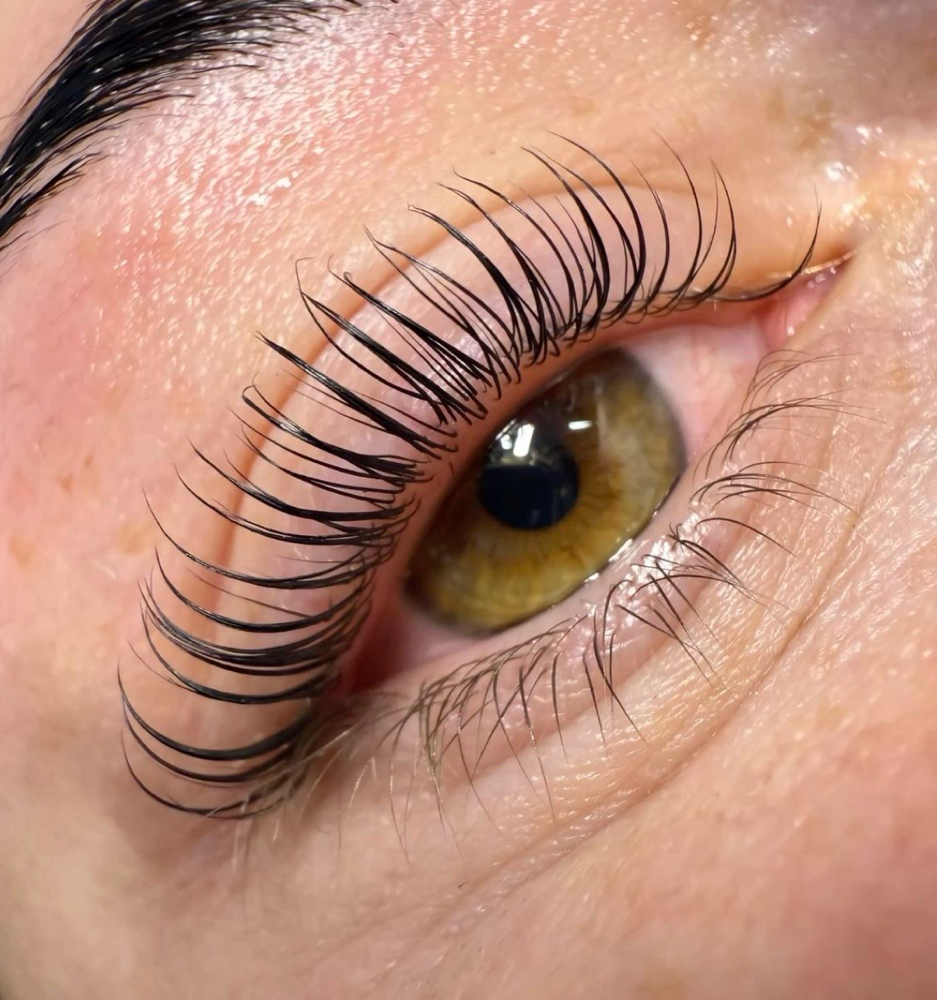 Lash lifts