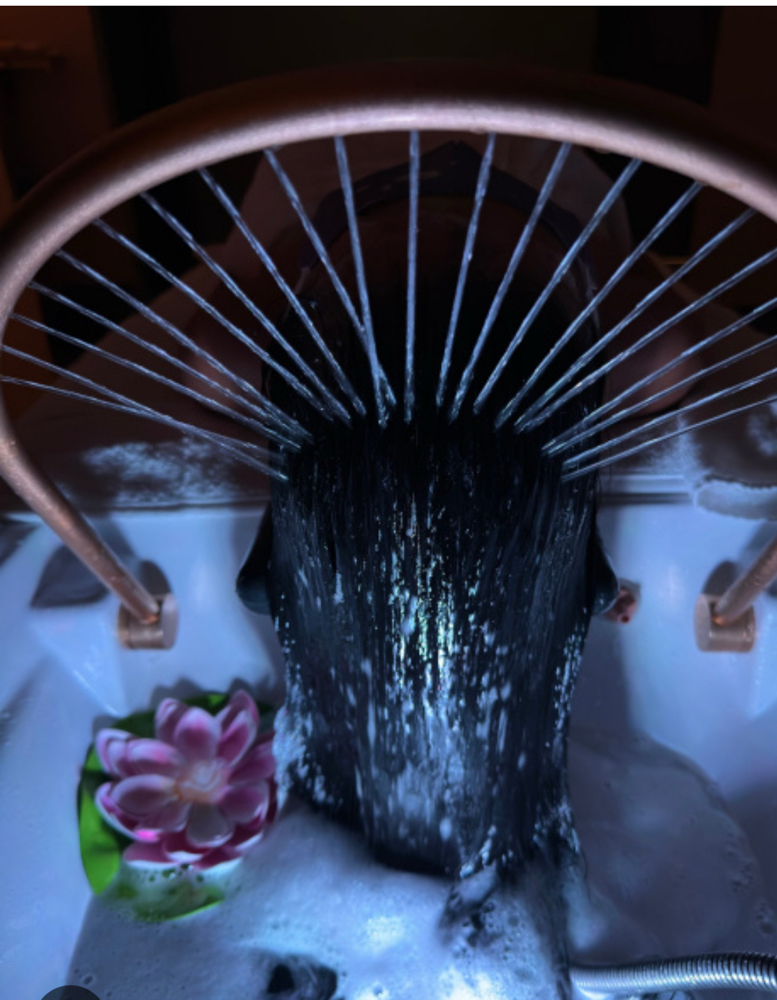 Scalp Renewal With Facial