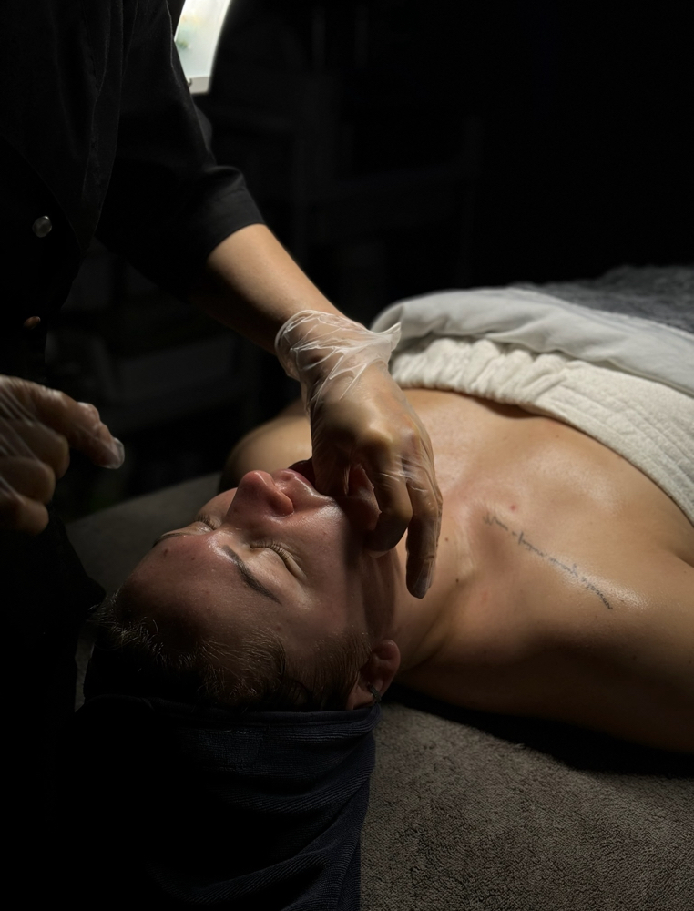 Buccal Maasage (Add On)