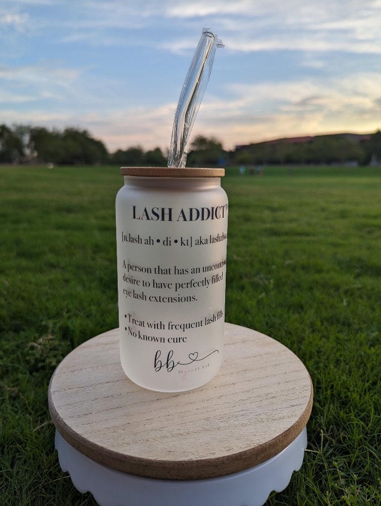 LASH ADDICT cup