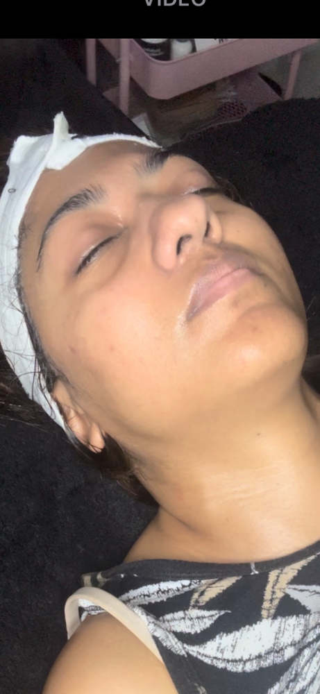 Luxory Facial