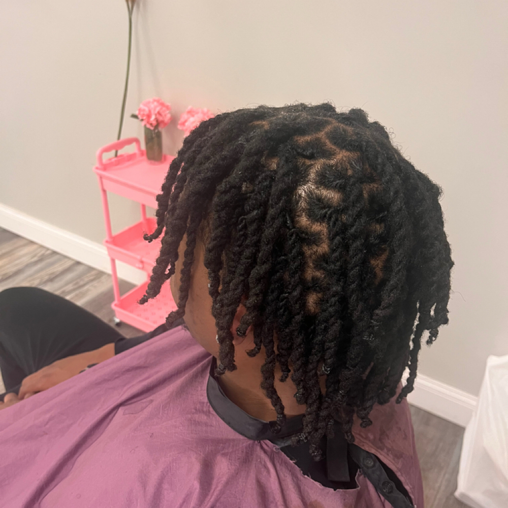 Luv Your Locs Maintance at Tishabeautynhair in Lorain, OH