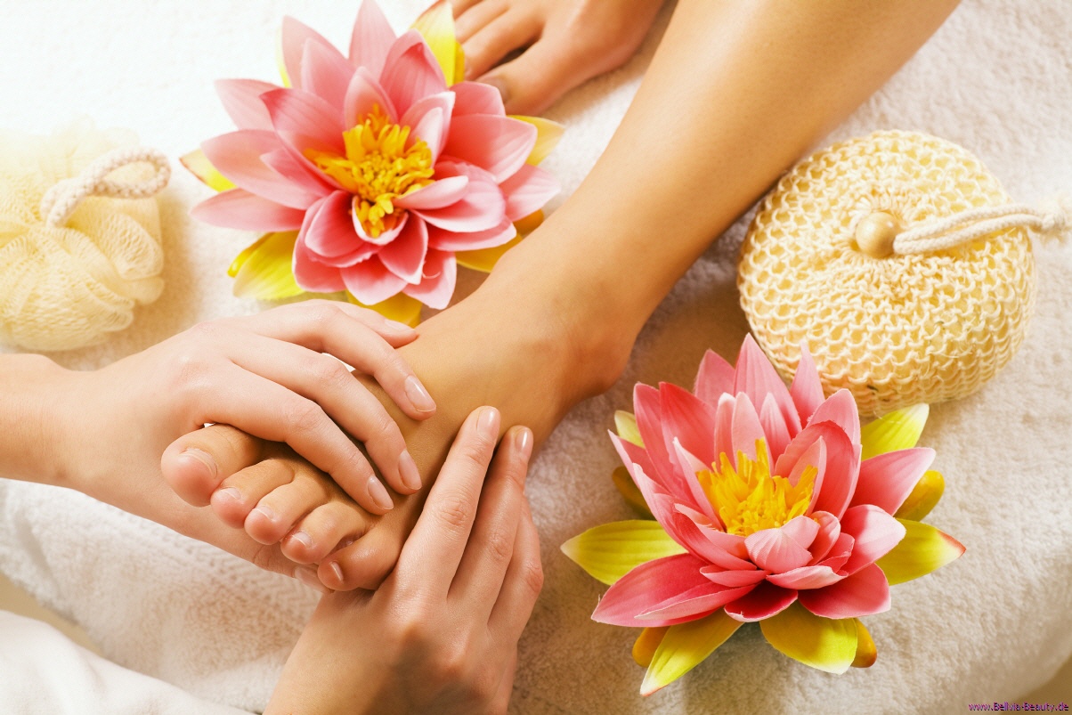 Deluxe Pedicure