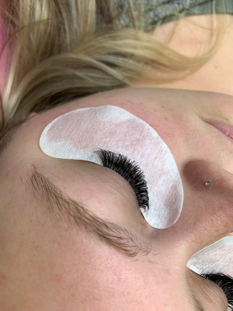 Transfer Fill at Lotus Lashes in Fremont, MI