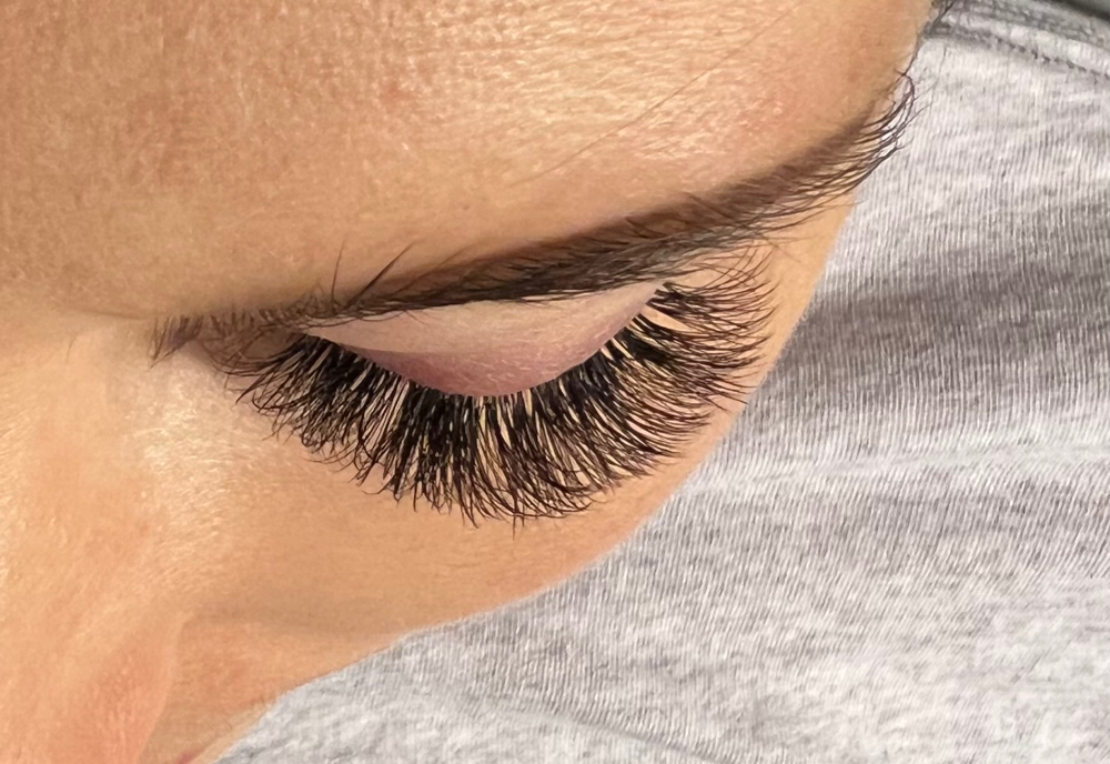 2 Week Classic Lash Fill