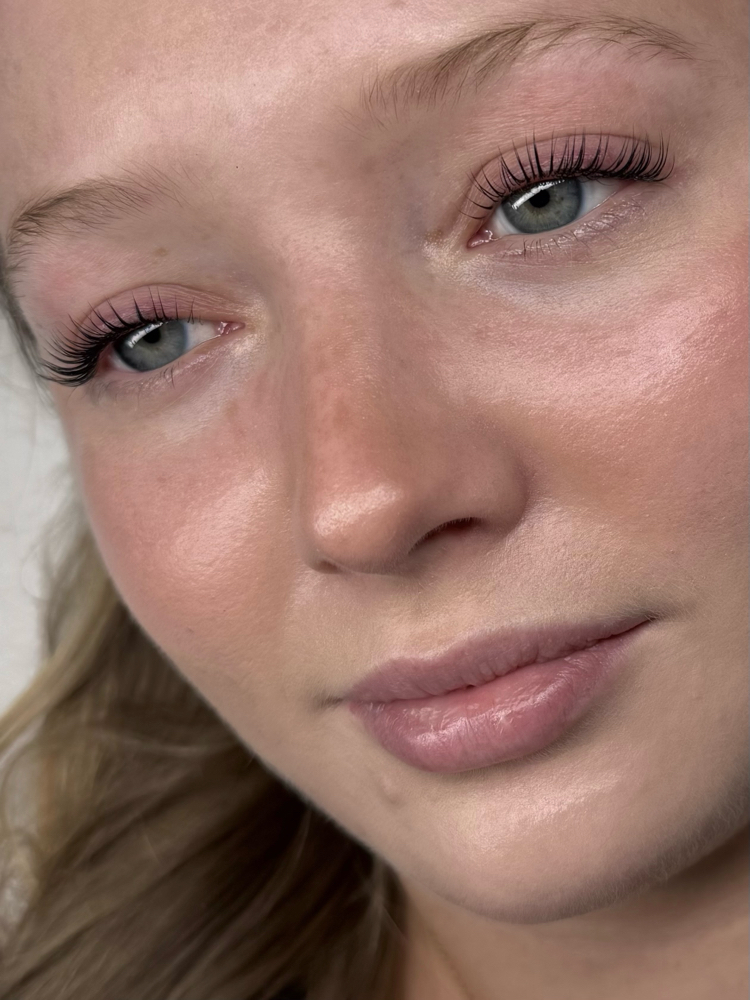 Lash Lift + Tint