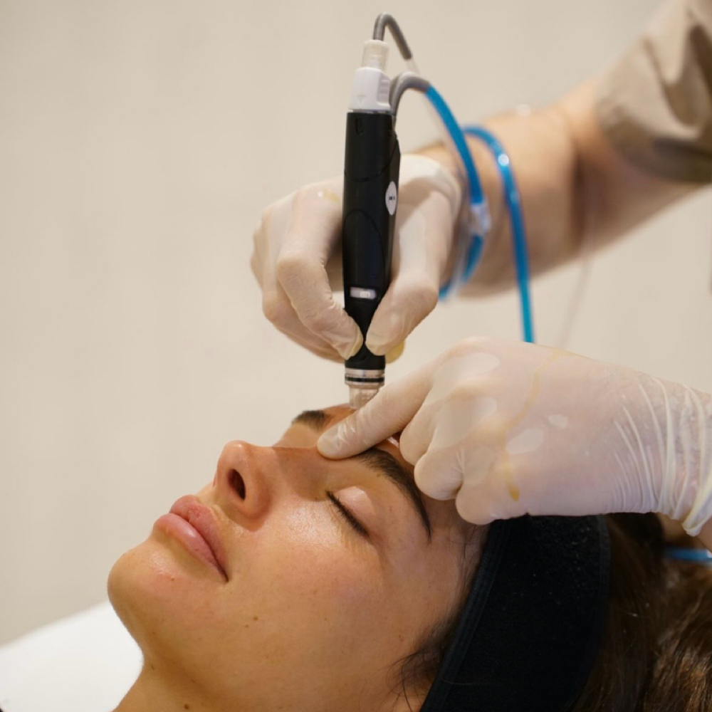 Signature Hydrafacial at LM BEAUTY AESTHETICS in Everett, MA