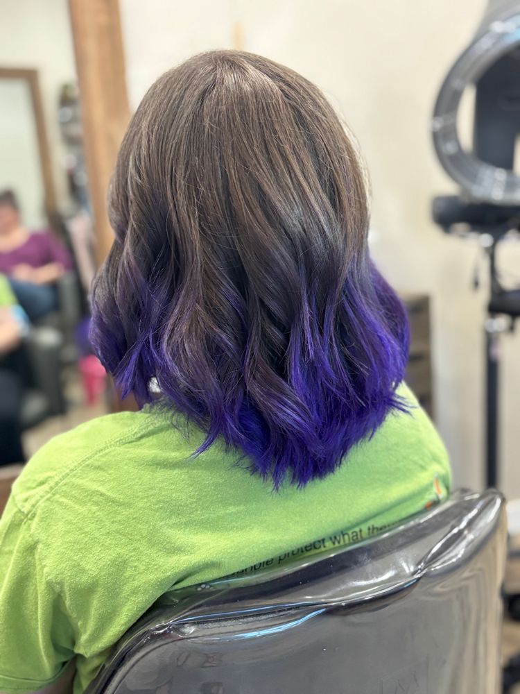 Vivid Color W/ Madison