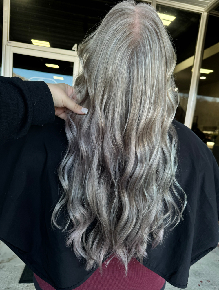 Shampoo & Style