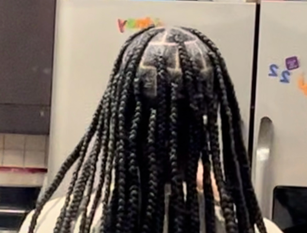 Large Knotless Braids
