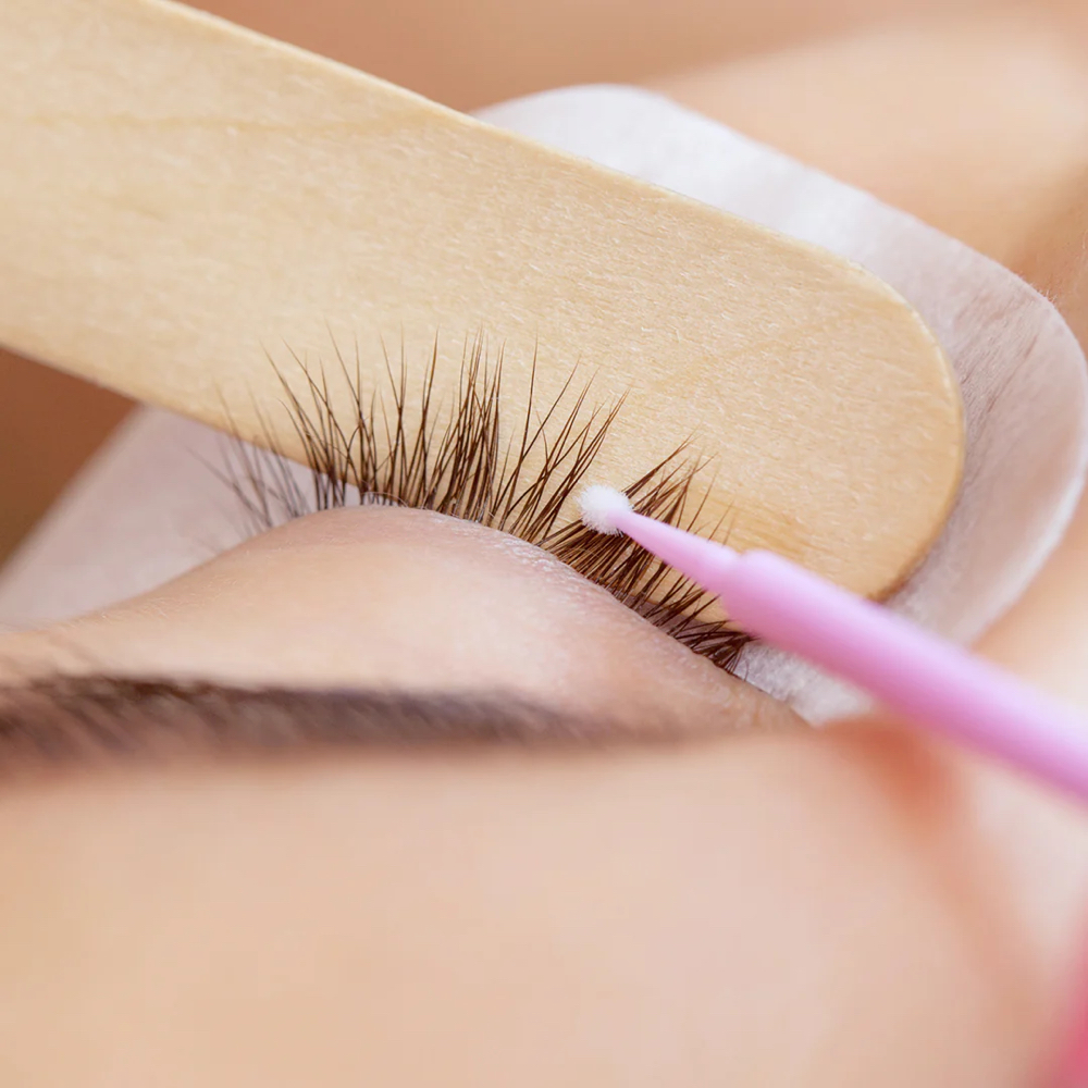 Lash Extension Removal